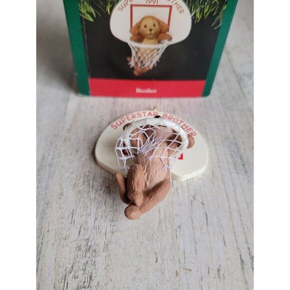 Hallmark 1991 brother ornament Xmas basketball - Picture 3 of 5